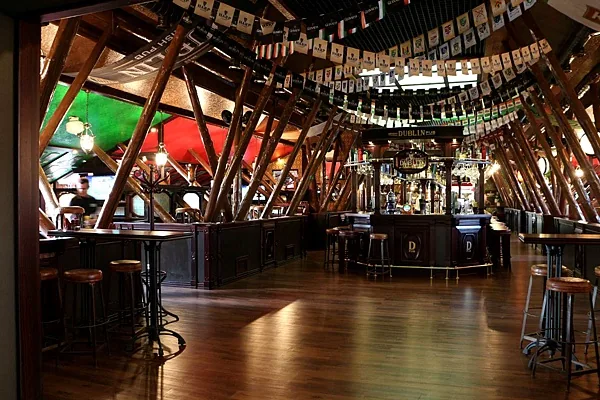 Ирландский паб Дублин / Irish Pub Dublin, Основной зал — фото