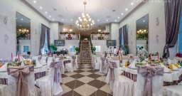 Основной зал — интерьер зала