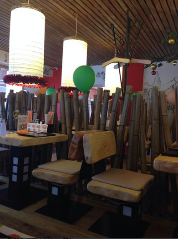 Основной зал — Тануки на улице Цурюпы