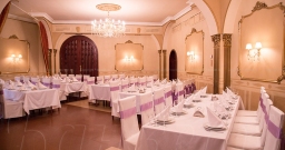 Зал ресторана — подробнее о зале