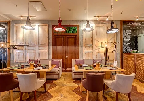 Большой зал — Bon App cafe