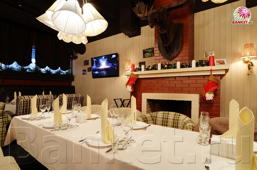 Основной зал — Сытый Лось