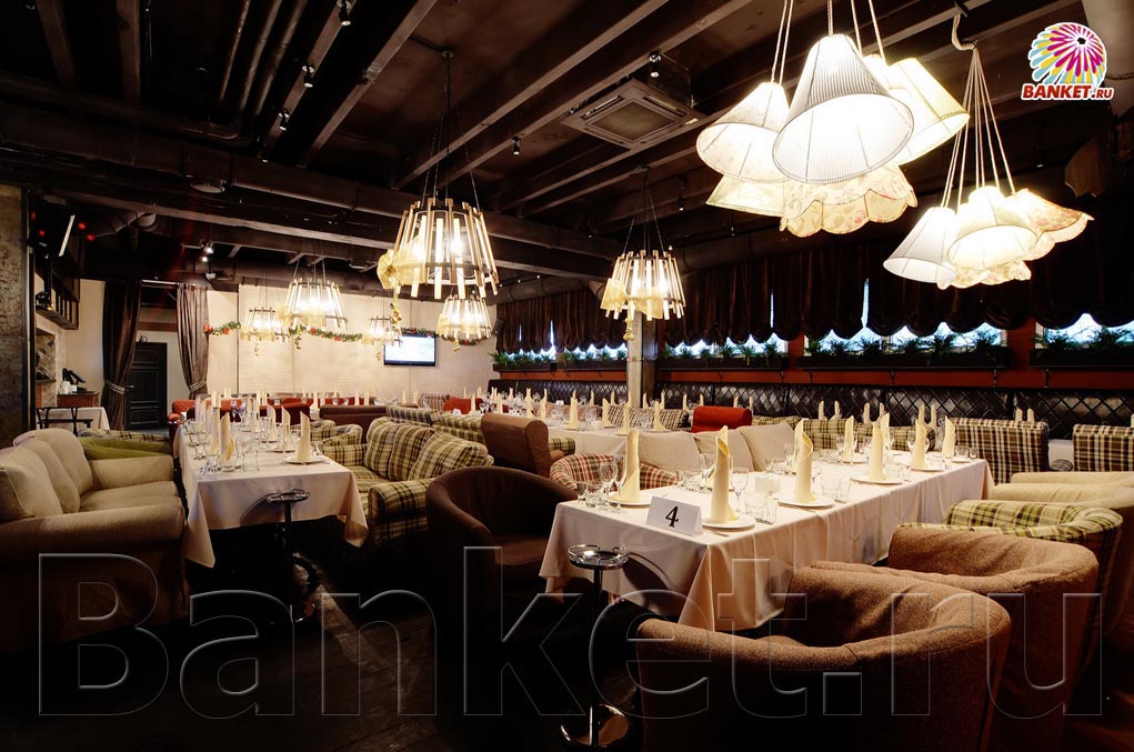 Основной зал — Сытый Лось
