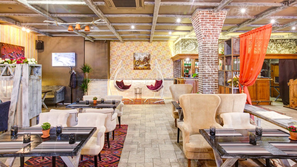 Основной зал — Хинкальная City