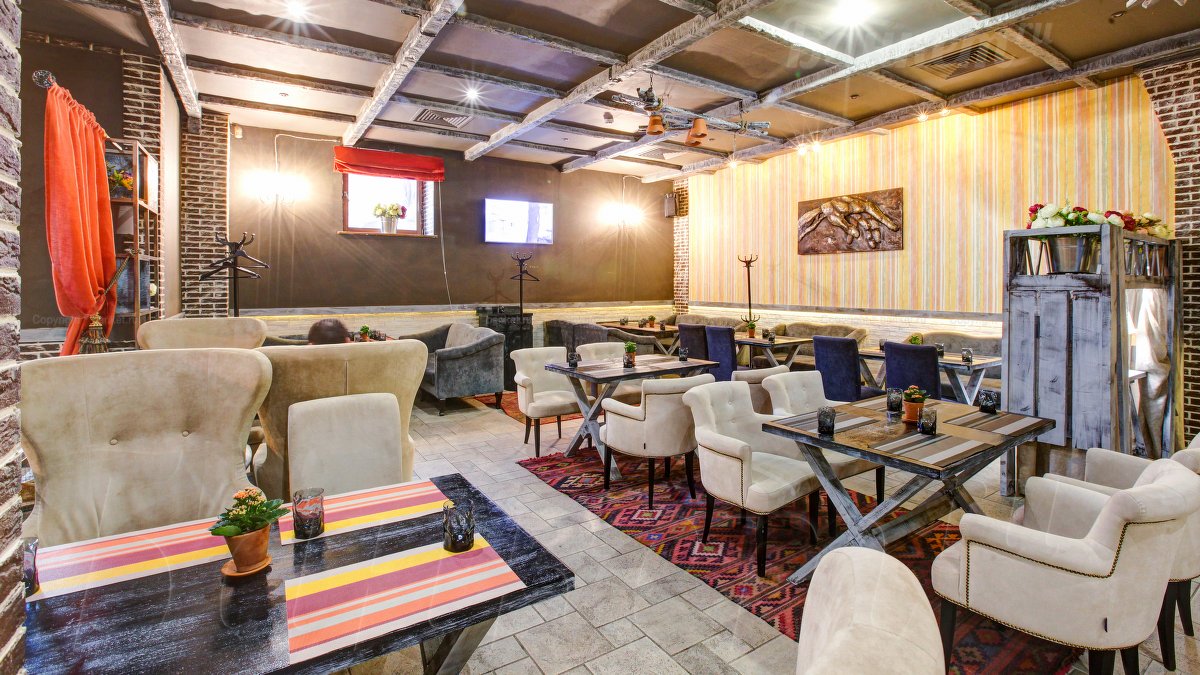 Основной зал — Хинкальная City