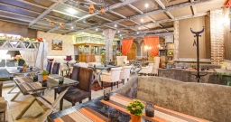 Основной зал — интерьер зала