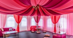 Шатер Павлин — подробнее о зале