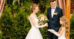 Выездная регистрация — интерьер зала