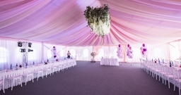 Шатер Лаванда Шатер Лаванда — интерьер зала