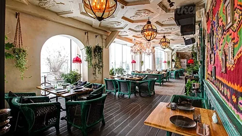 Веранда — Ресторан Казбек, Москва
