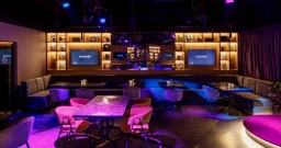 Общий зал караоке — подробнее о зале