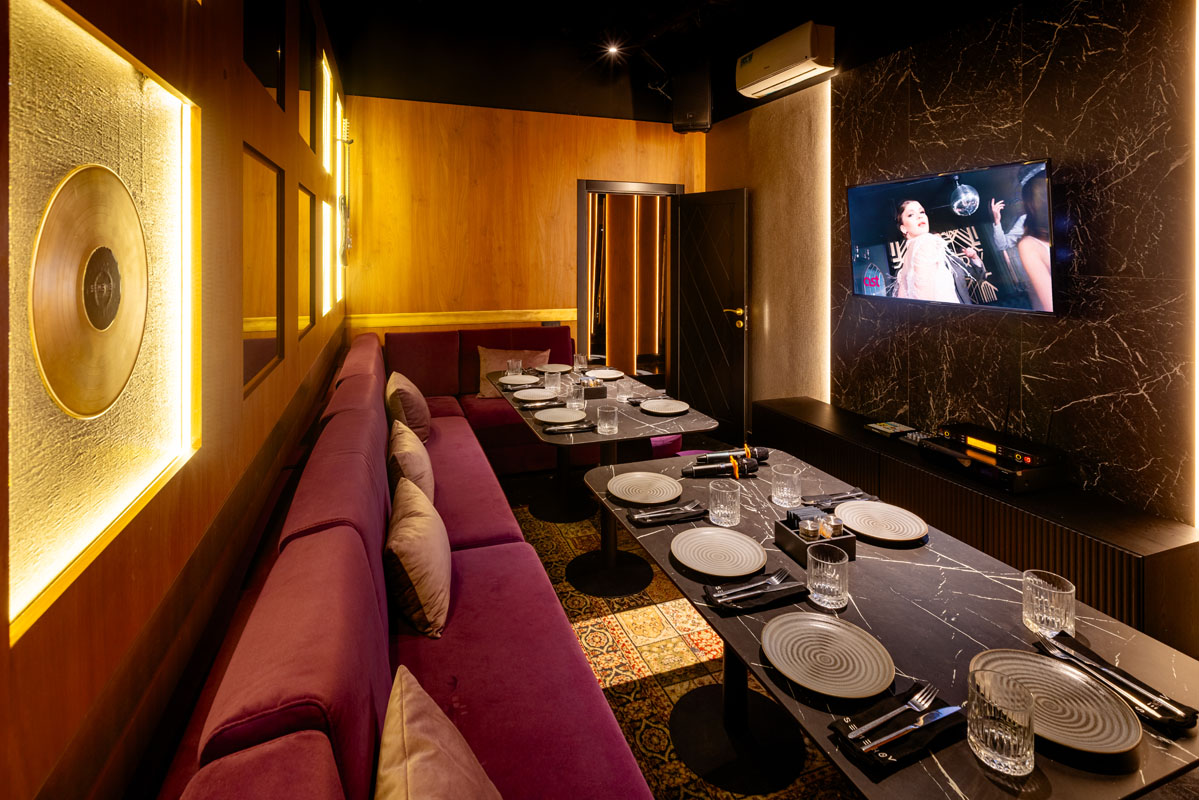 VIP-зал караоке №5 — Караоке Semenov в Столешниковом переулке