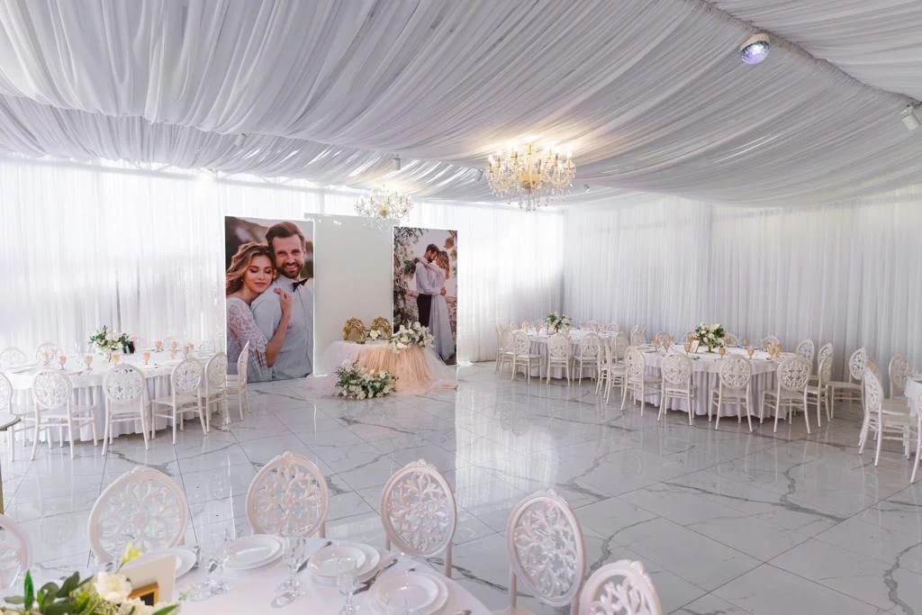 Шатер Ванильное небо — Шатер Ванильное небо