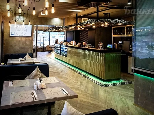Основной зал — Кафе Лампа / Lampa cafe, Москва