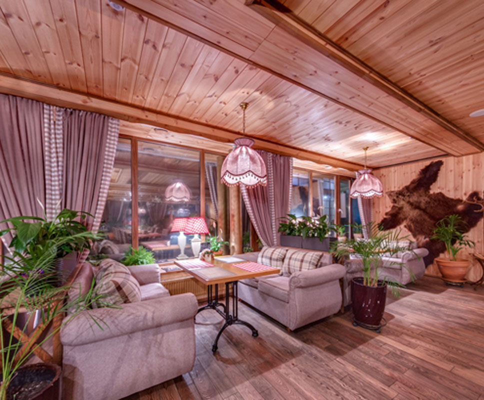 Банкетный зал — Кафе-ресторан  Дача