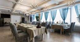 Основной Зал — интерьер зала