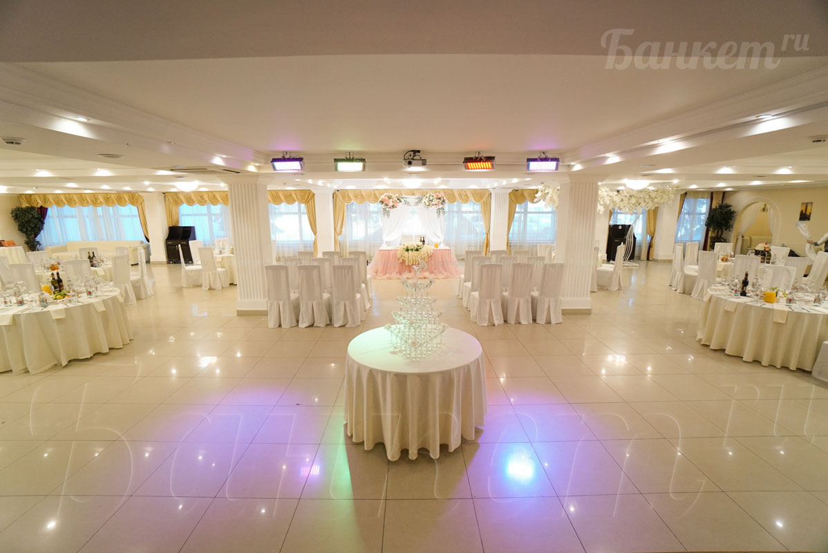 De Luxe Hall — Ресторан De Luxe Hall