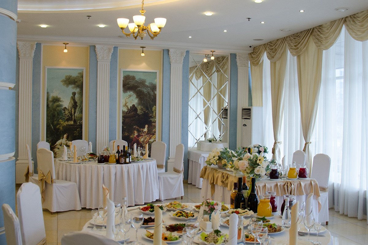 Малый банкетный зал Салют — Банкетные залы гостиницы Салют