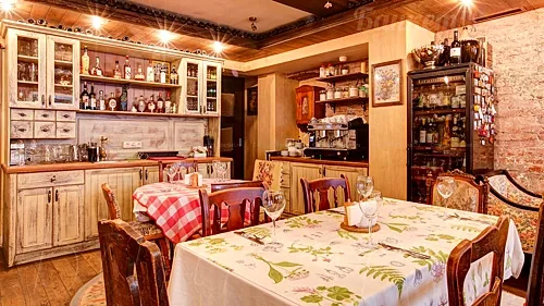 Зал 2 — Ресторан Piccolino