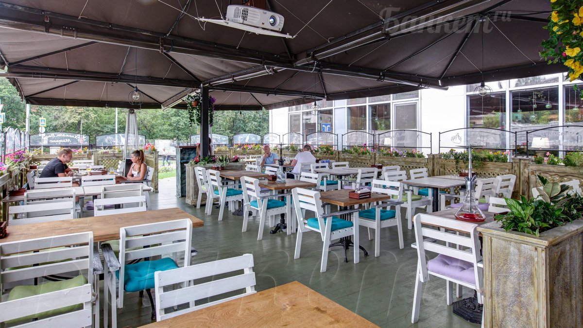 Веранда — банкетный зал Хинкали Вино Мимино, фото