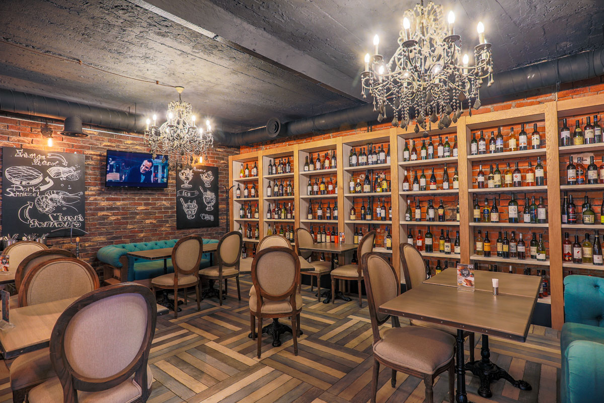 Основной зал — D&D café ( DRINK, DADDY )