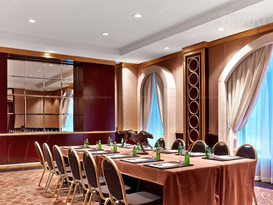 Шагал — St. Regis Москва Никольская