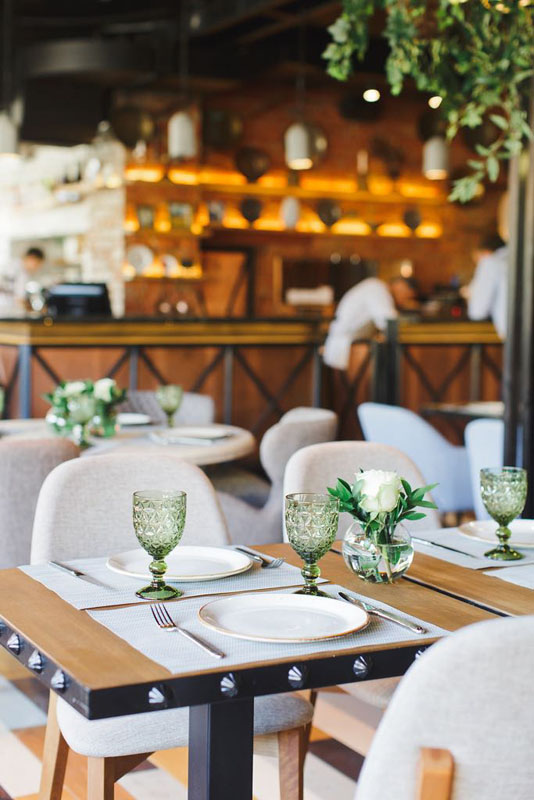 Основной зал — Гастробар Некрасов