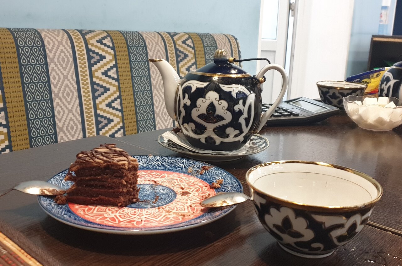 Зал — Чайхона Кучино