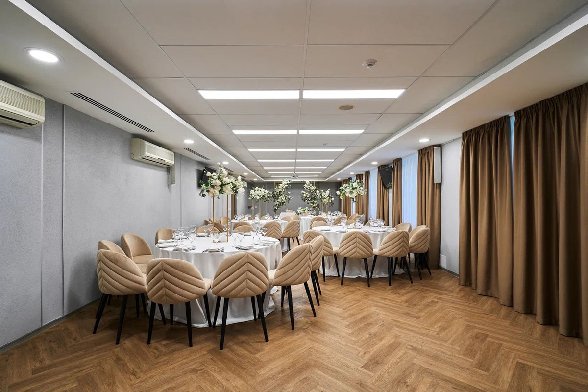 Банкетный зал Платинум — Гранд Авеню (Ресторан Кейс, Банкетный зал Платинум)