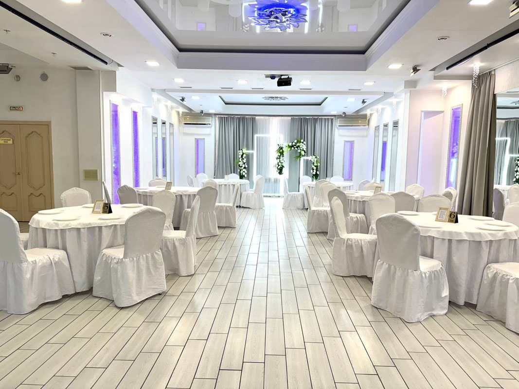 Зеркальный зал — фото 3