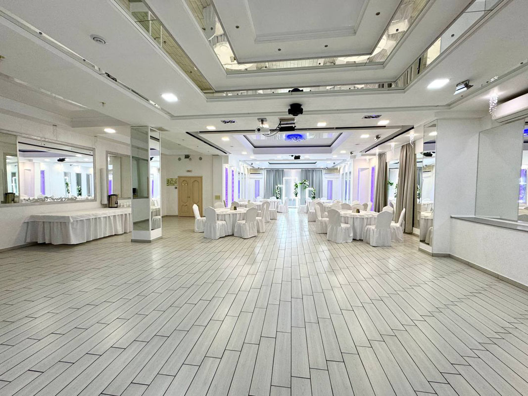 Зеркальный зал — фото 8