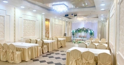 Светлый зал