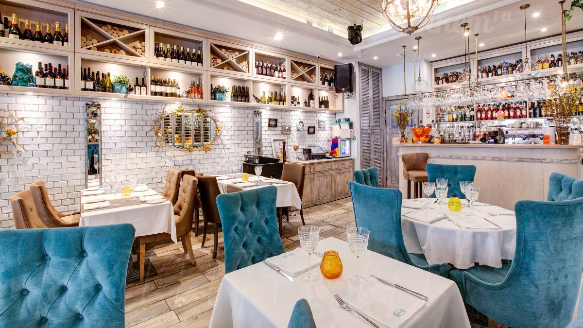 Основной зал — Mentano Cafe