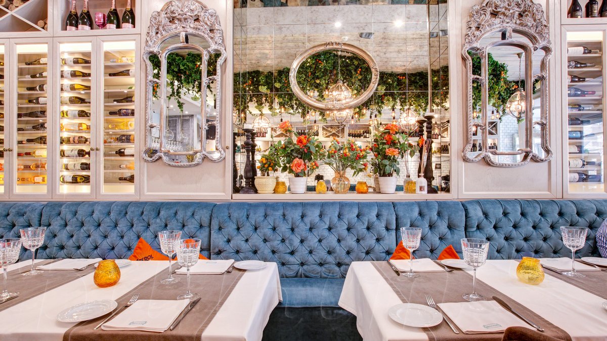 Основной зал — Mentano Cafe