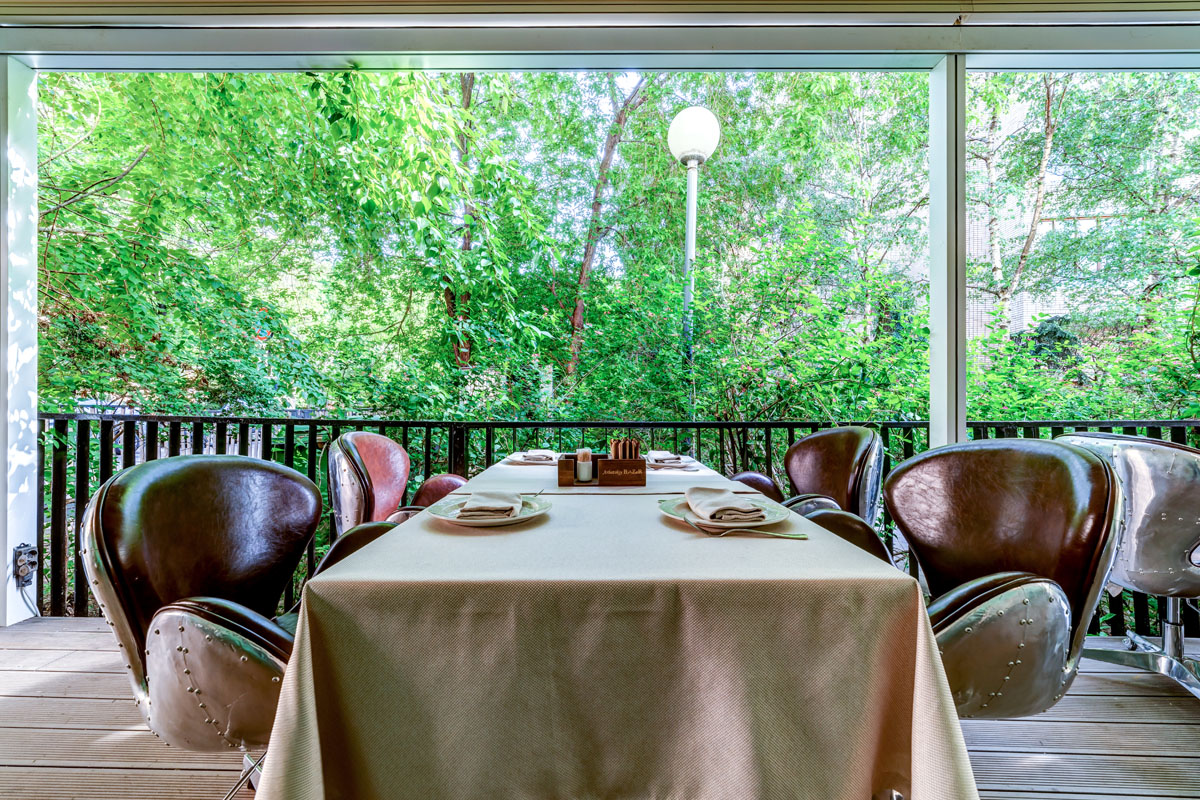 Веранда — Арбатский базар (Ресторан переехал)