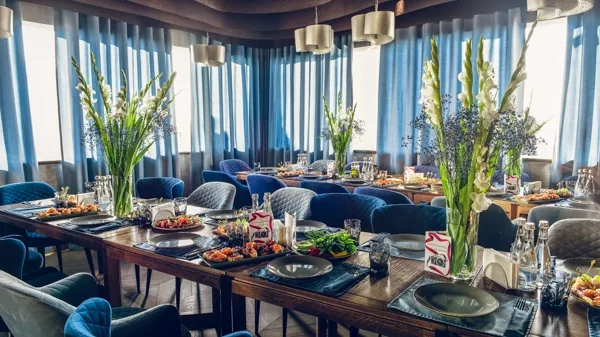 Restaurant 360