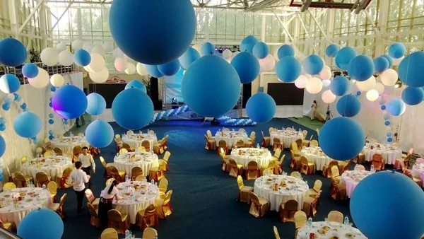 Империал — интерьер зала