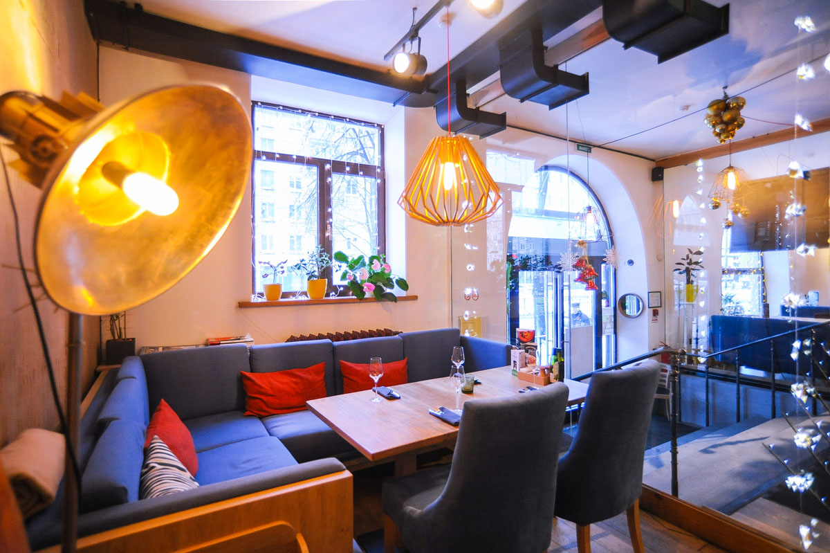 Основной зал — Мегаполис / Megapolis