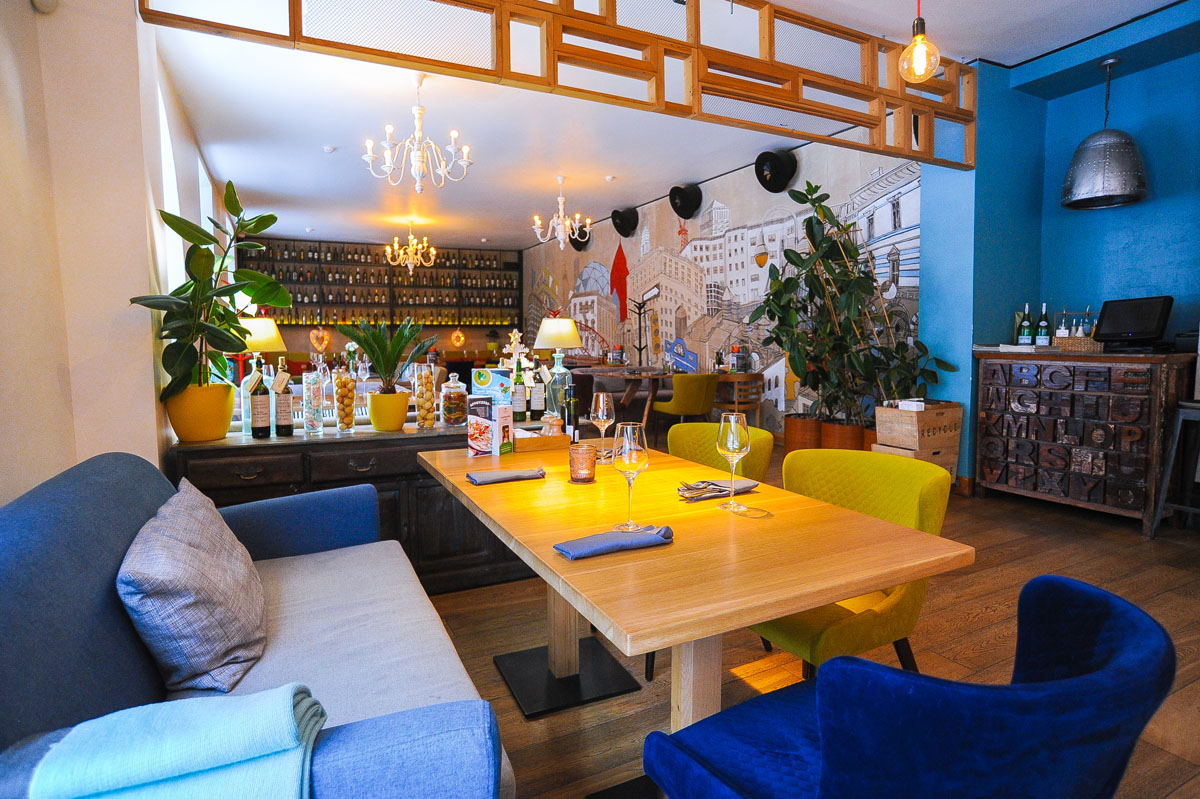 Основной зал — Мегаполис / Megapolis