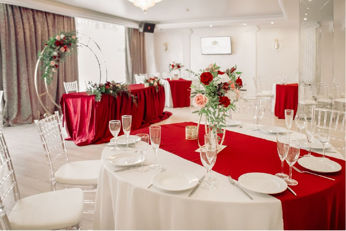 Основной банкетный зал — Ресторан Времена года