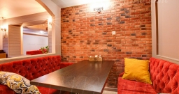 Малый банкетный зал с караоке — подробнее о зале