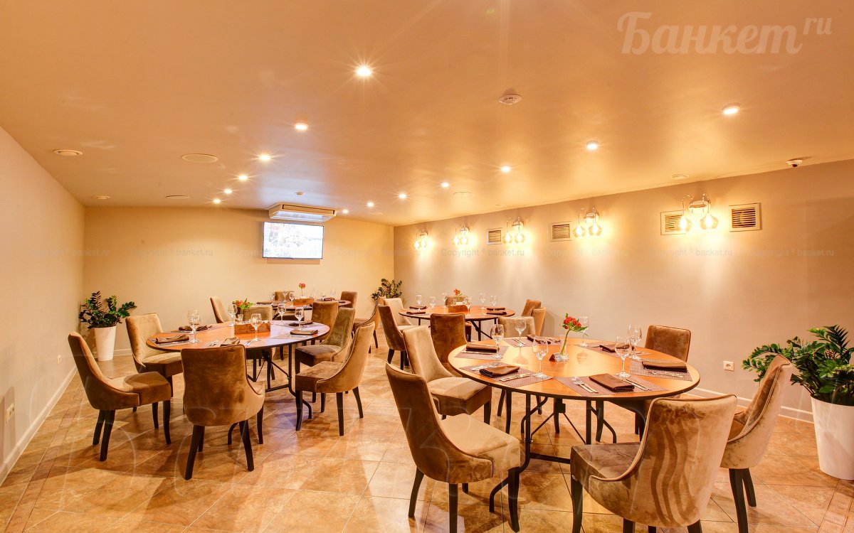 Основной банкетный зал Основной банкетный зал — фото 9