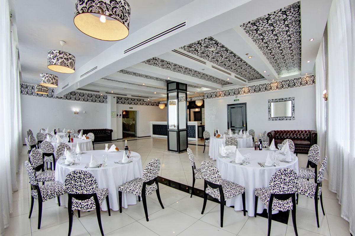 Бешамель — Гостиница Охтинская (Банкетные залы Ассамблея, Охтинский, Бешамель)