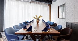 Марк Твен — интерьер зала