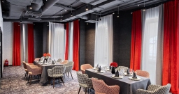 Киплинг — интерьер зала