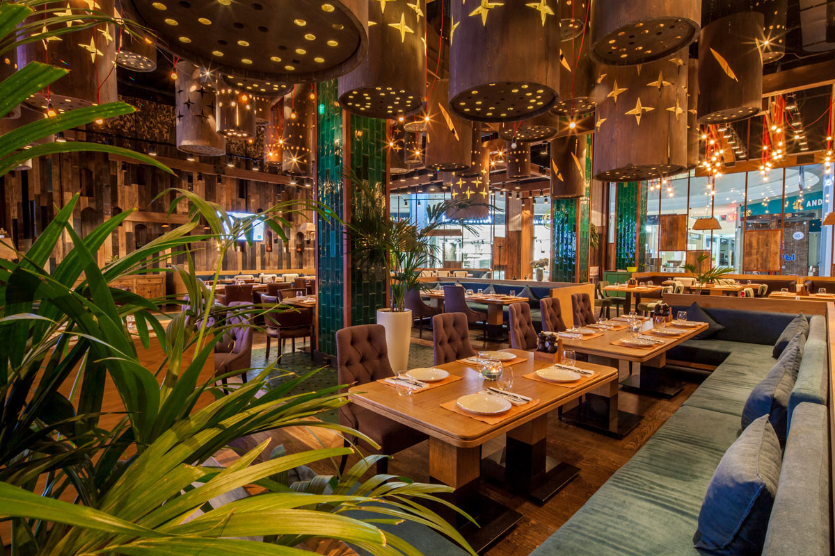 Основной зал — Granat Lounge