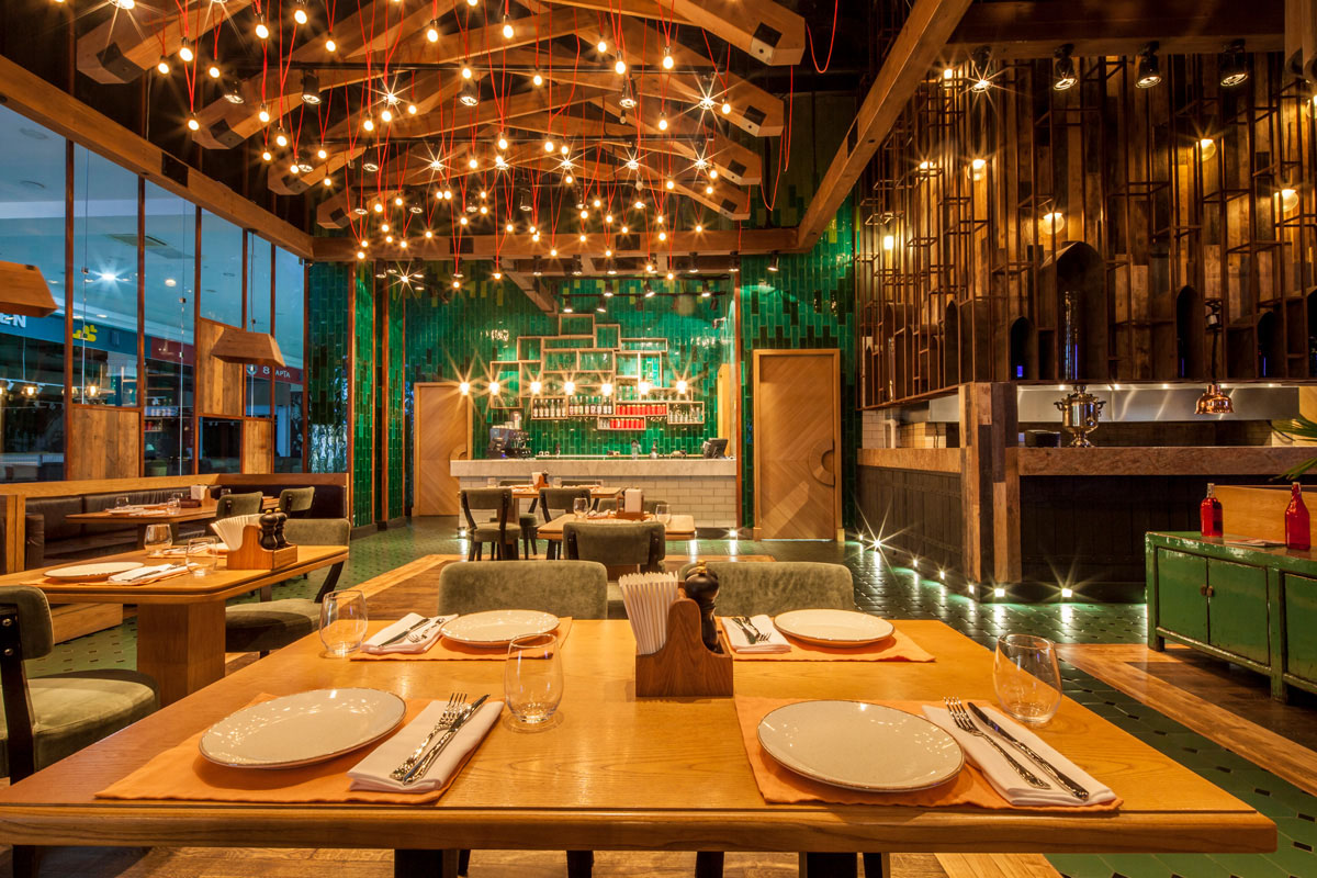Основной зал — Granat Lounge