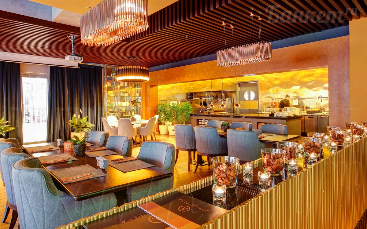 Зал один, лауж зона, зона с камином, бар — фото 10