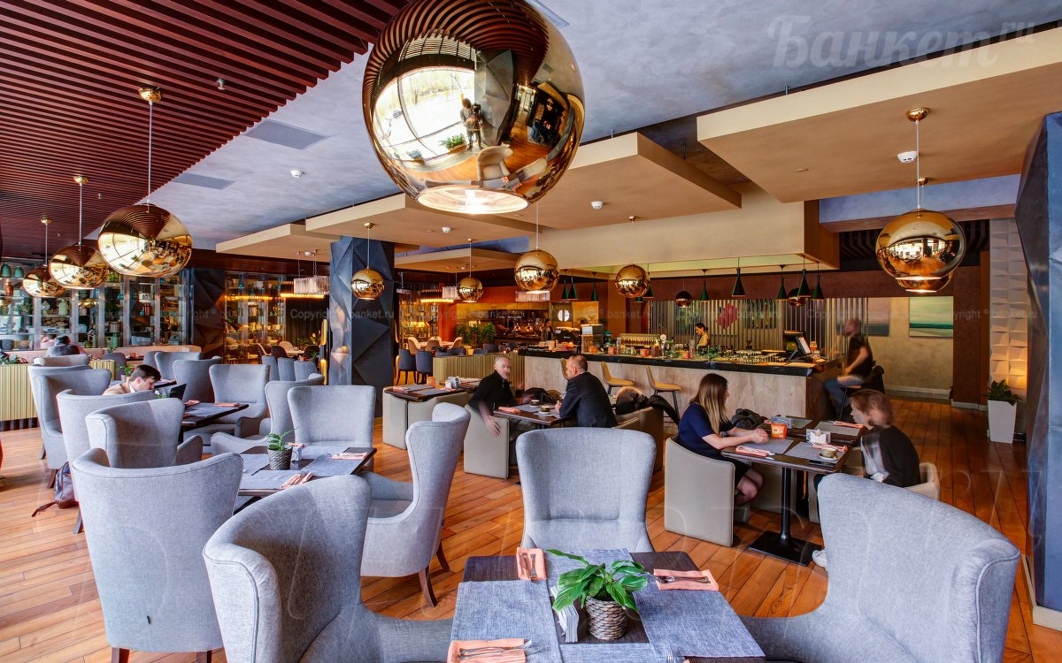 Зал один, лауж зона, зона с камином, бар — фото 19