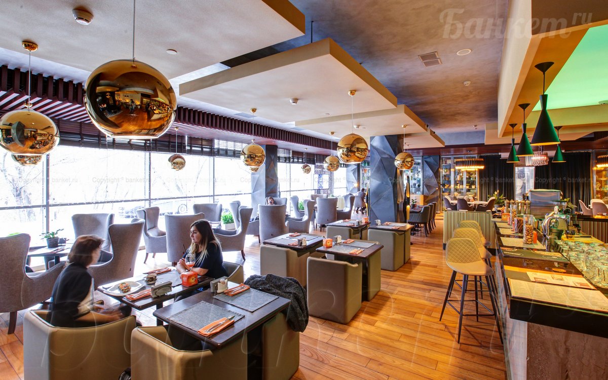 Зал один, лауж зона, зона с камином, бар — фото 22